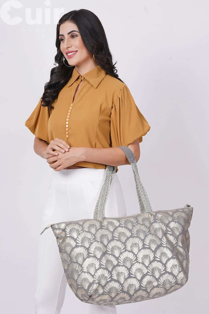 Lou Xor Printed Canvas Bag | Stylish Tote for Everyday Use - CuirLondon